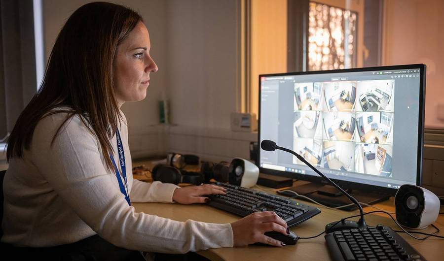 YouTube Thumbnail - Crime House